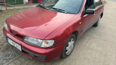 NISSAN Almera