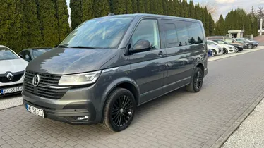 VOLKSWAGEN Multivan