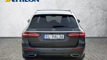 MERCEDES-BENZ E Klasa