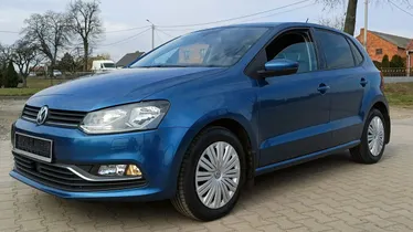 VOLKSWAGEN Polo