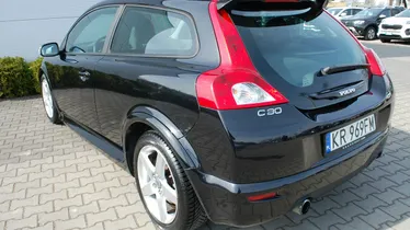 VOLVO C30