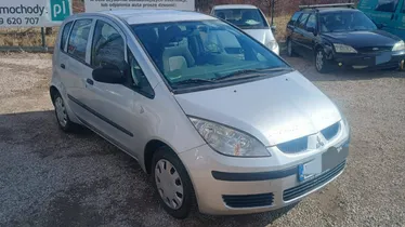 MITSUBISHI Colt