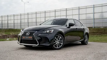LEXUS IS