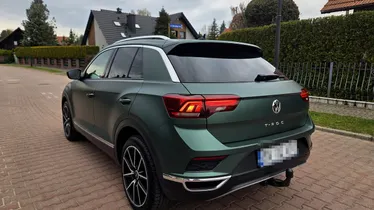 VOLKSWAGEN T-ROC