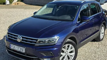VOLKSWAGEN Tiguan