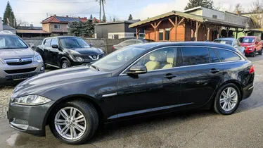 JAGUAR XF