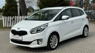 KIA Carens