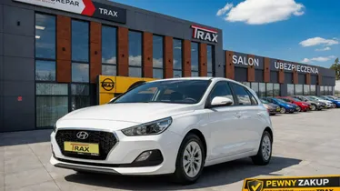 HYUNDAI i30