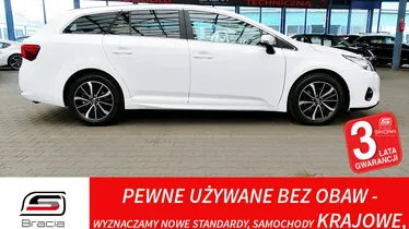TOYOTA Avensis