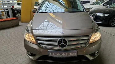 MERCEDES-BENZ B Klasa