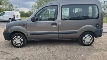 RENAULT Kangoo