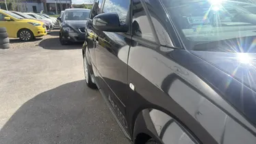 AUDI A2