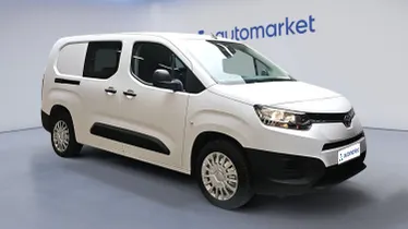 TOYOTA Proace City
