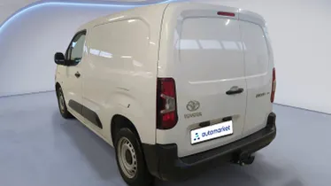 TOYOTA Proace City