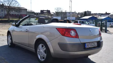 RENAULT Megane