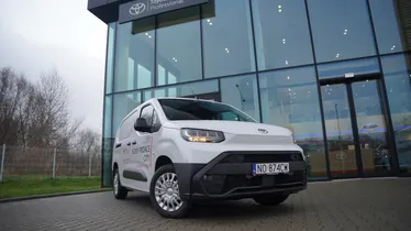 TOYOTA Proace City