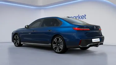 BMW Seria 7