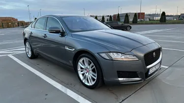 JAGUAR XF