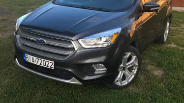 FORD Escape