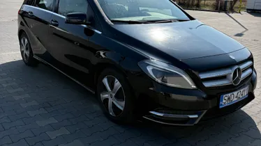 MERCEDES-BENZ B Klasa