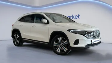 MERCEDES-BENZ EQA