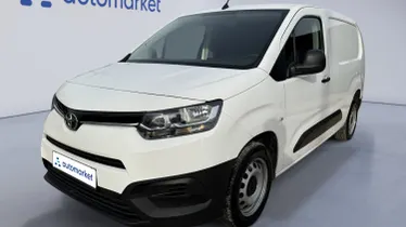 TOYOTA Proace City