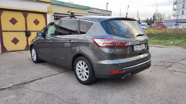 FORD S-MAX