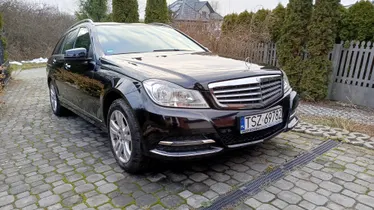 MERCEDES-BENZ C Klasa