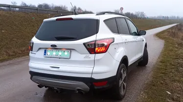 FORD Escape