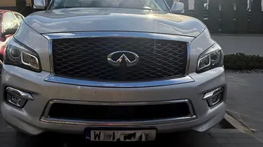 INFINITI QX70