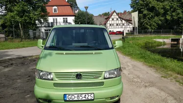 VOLKSWAGEN Transporter