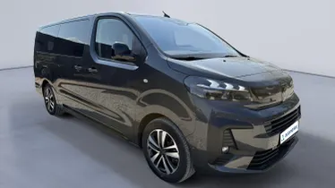 PEUGEOT Traveller