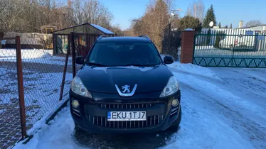 PEUGEOT 4007