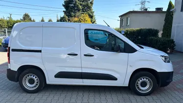 TOYOTA Proace City