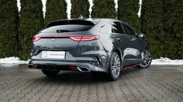 KIA ProCeed