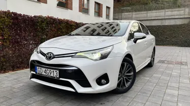 TOYOTA Avensis