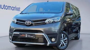 TOYOTA Proace Verso