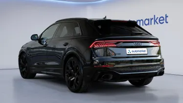 AUDI Q8 / E-Tron
