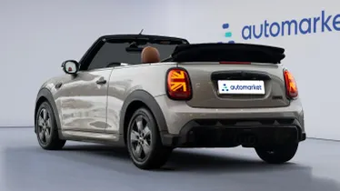 MINI [BMW] Cabrio