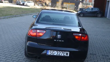 SEAT Exeo