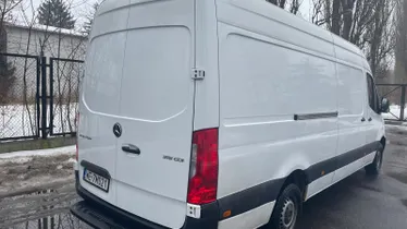 MERCEDES-BENZ Sprinter