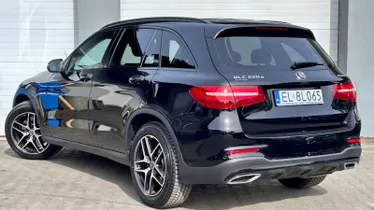 MERCEDES-BENZ GLC