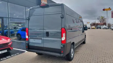 PEUGEOT Boxer