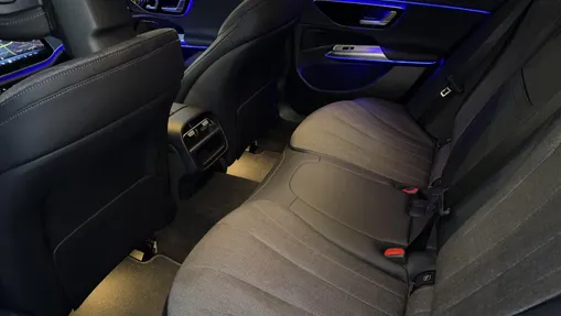 MERCEDES-BENZ E Klasa E 220 d mHEV 4-Matic Avantgarde 9G-Tronic
