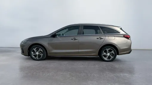 HYUNDAI i30 i30 1.0 T-GDI Smart