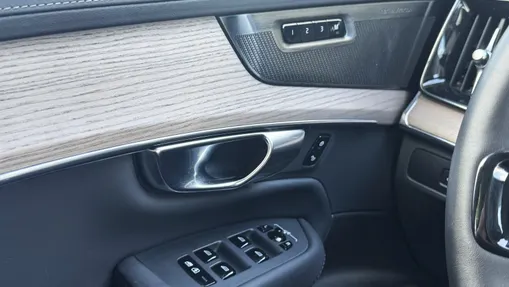 VOLVO XC90 XC90 B5 B AWD Plus Bright 7os aut