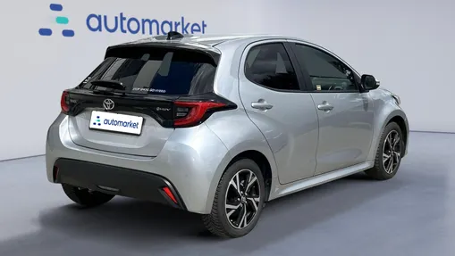TOYOTA Yaris Yaris Hybrid 1.5 Style