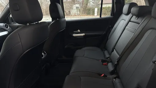 MERCEDES-BENZ GLB GLB 200 mHEV Progressive 7G-DCT