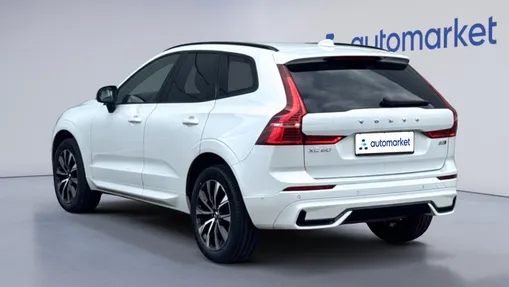 VOLVO XC60 XC60 B5 B AWD Plus Dark aut