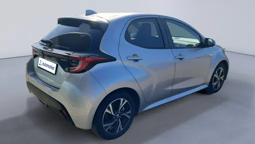TOYOTA Yaris Yaris Hybrid 1.5 Style